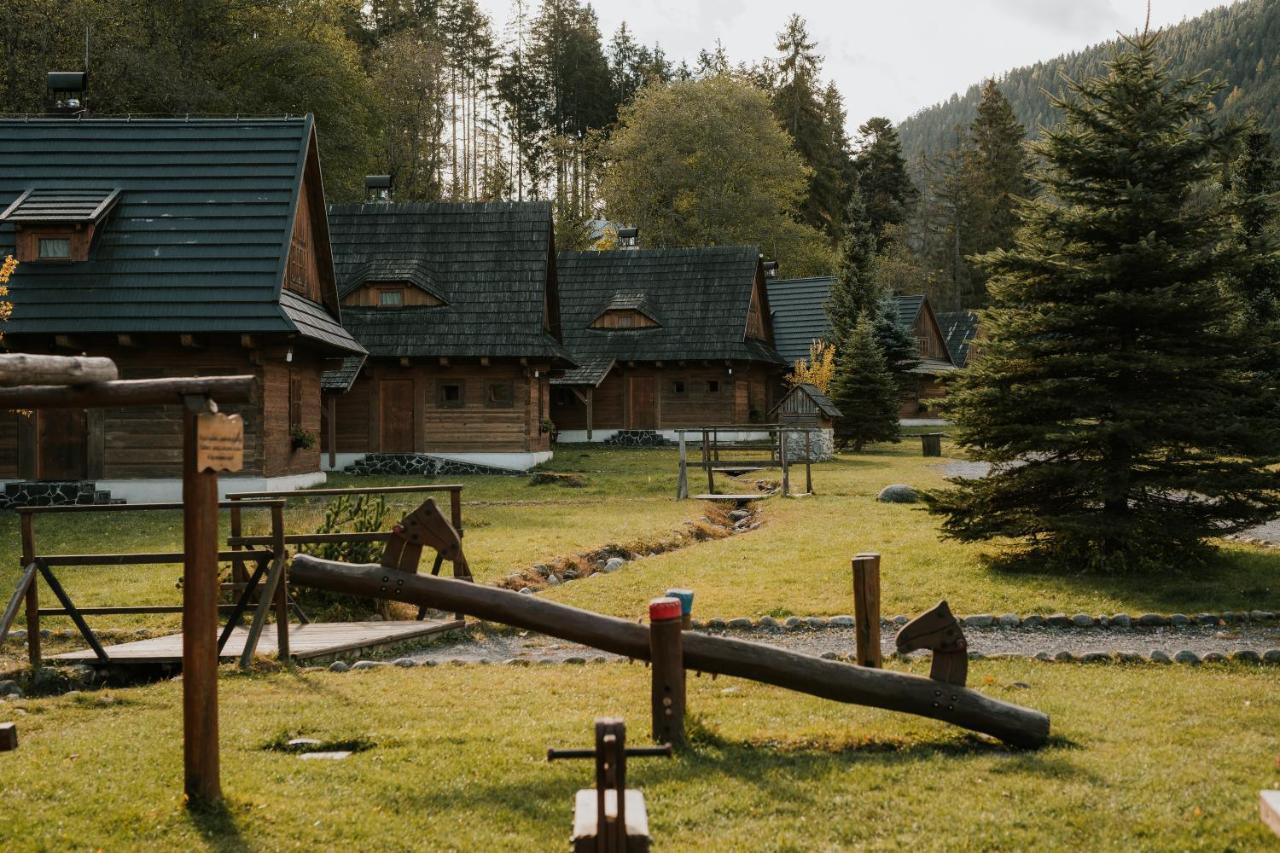 Hotel****Liptovsky Dvor Liptovsky Jan Exterior photo
