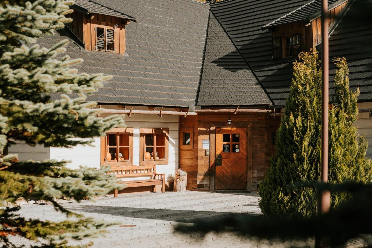 Hotel****Liptovsky Dvor Liptovsky Jan Exterior photo